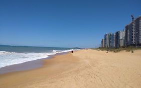 Apê de frente pro mar em Vila Velha, ES